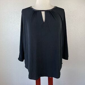 Passports Black Half Sleeve Top Size M EUC